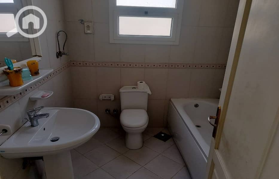 23 51abf46b-b695-422b-afa2-0e0fc347ae05. jpg