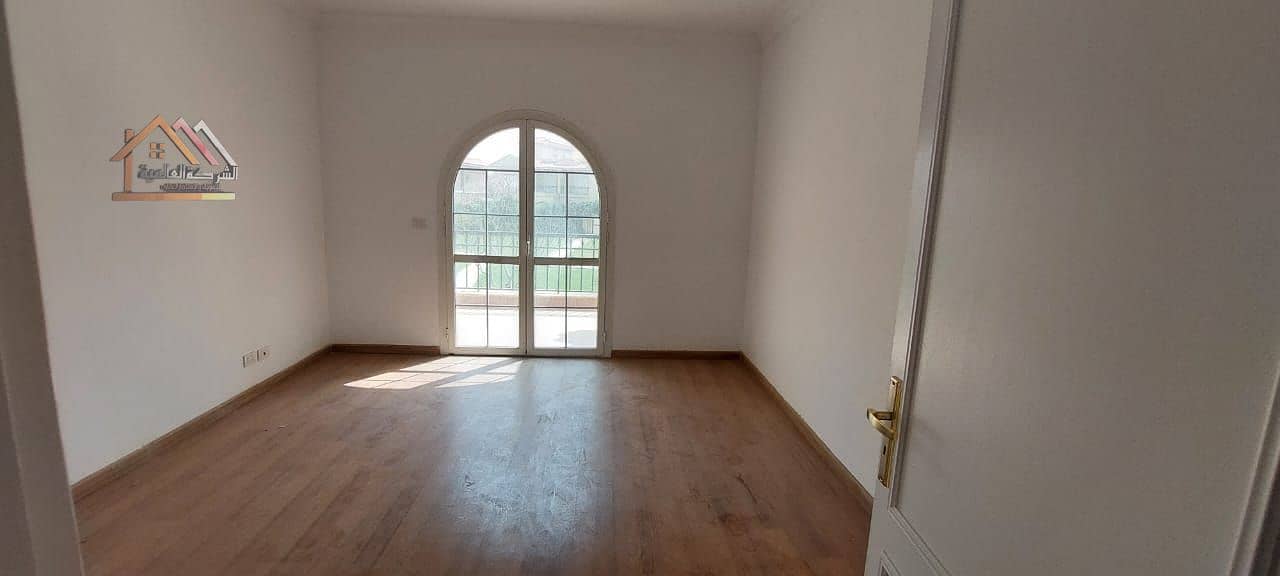 7 ddb056e0-cabd-45e7-b7d8-190e271dbb76. jpg