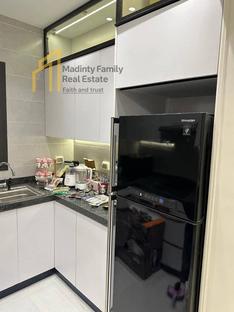 11 622849093_1607526893657953_8321437992591091624_n. jpg