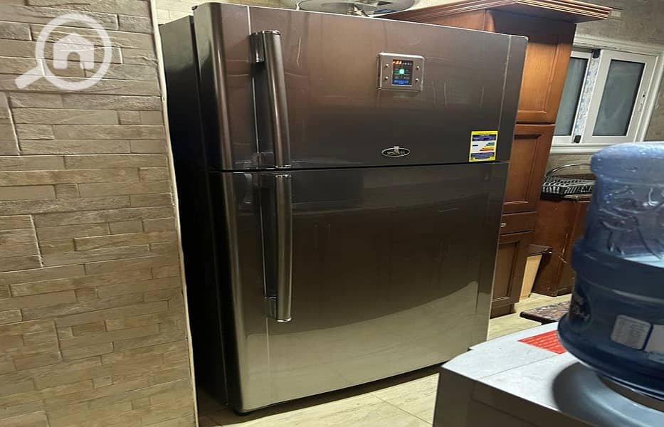 14 7f3e96c5-294b-414a-bdb4-0fb216e394ee. jpg