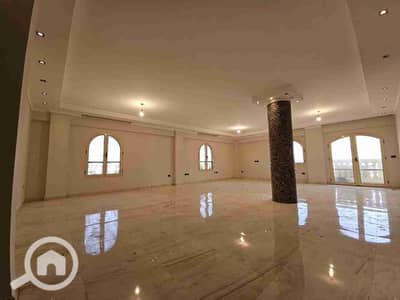 فلیٹ 3 غرف نوم للايجار في الشيخ زايد، الجيزة - 234750. jpg