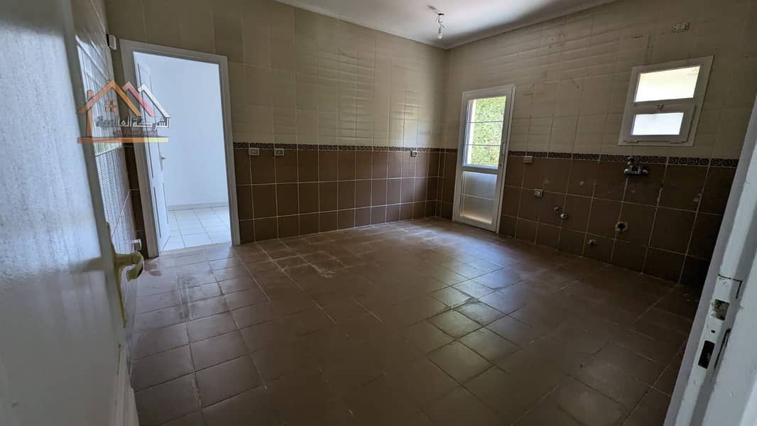 15 WhatsApp Image 2026-01-31 at 11.38. 06. jpeg