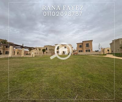 4 Bedroom Villa for Sale in New Cairo, Cairo - Pink Yellow Blue Bold Nature Photo Spring Season Message Facebook Post (54). png