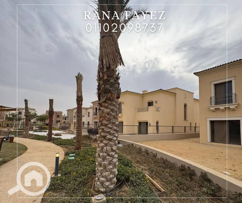 3 Pink Yellow Blue Bold Nature Photo Spring Season Message Facebook Post (57). png