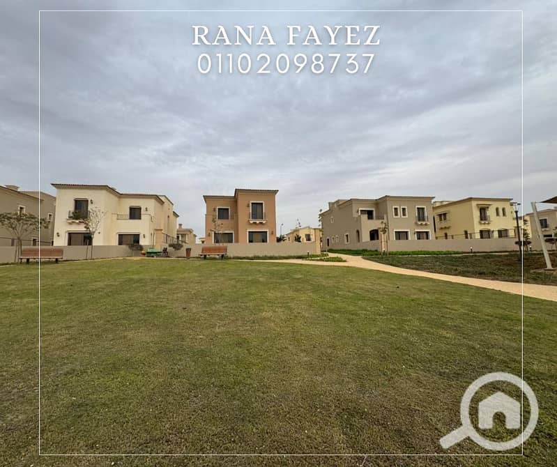 8 Pink Yellow Blue Bold Nature Photo Spring Season Message Facebook Post (50). png