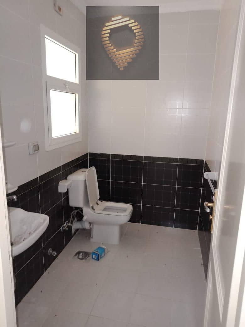 25 WhatsApp Image 2026-01-31 at 11.59. 31 AM (4). jpeg