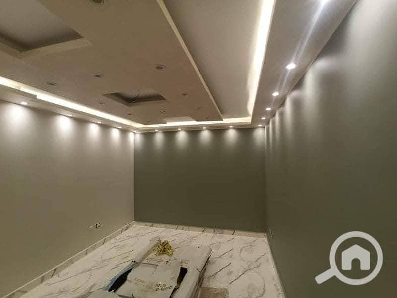 For rent, in the branches of Mohy El Din and the Hunting Club, an office of 200 meters, first use, 3 rooms. - Bild 3