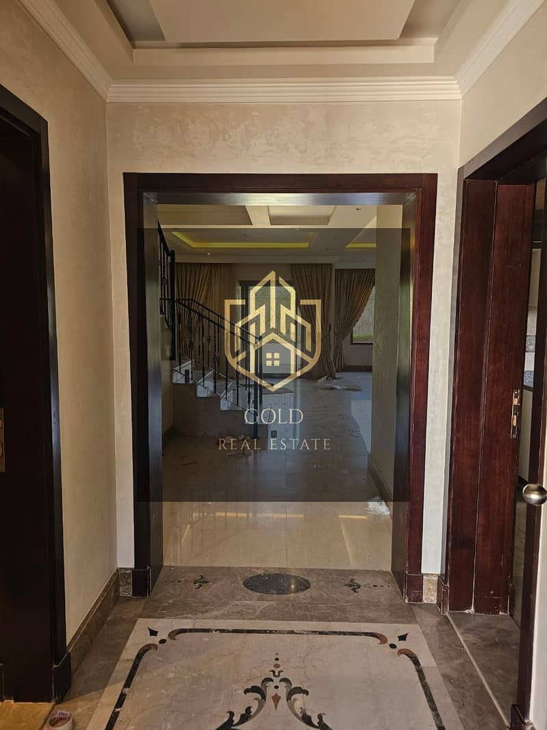 2 18449ea5-d8be-437a-878c-10edf15d0090. jpg