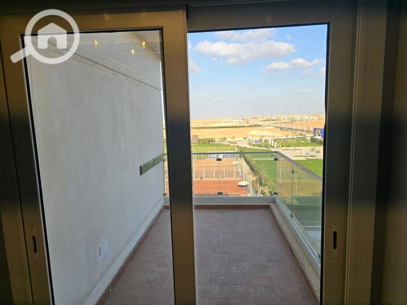 3 8a01a7da-0d0d-4c4e-96b5-9dd4d74f177d. jpg