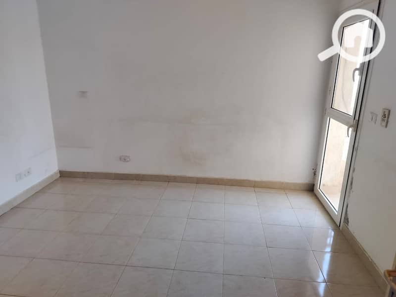 8 a33842bd-943e-4e85-97b3-ecb467a3536c. jpeg