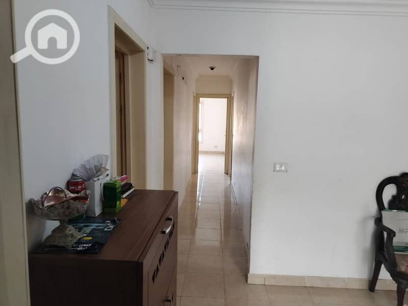 10 13c3746f-5973-468b-b2ba-a3bb696e3c61. jpeg