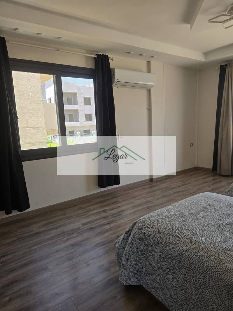 8 d610d4a1-6434-40b8-a1c6-0c37c2ad1c0a. jpg