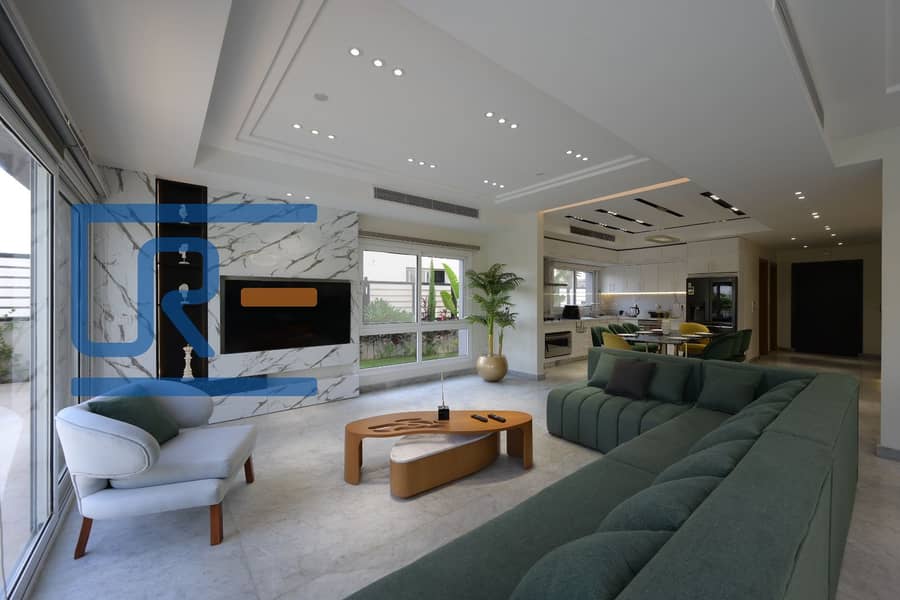 12 bf80b5e3-489c-4709-b3c8-0d69173668cf. jpg