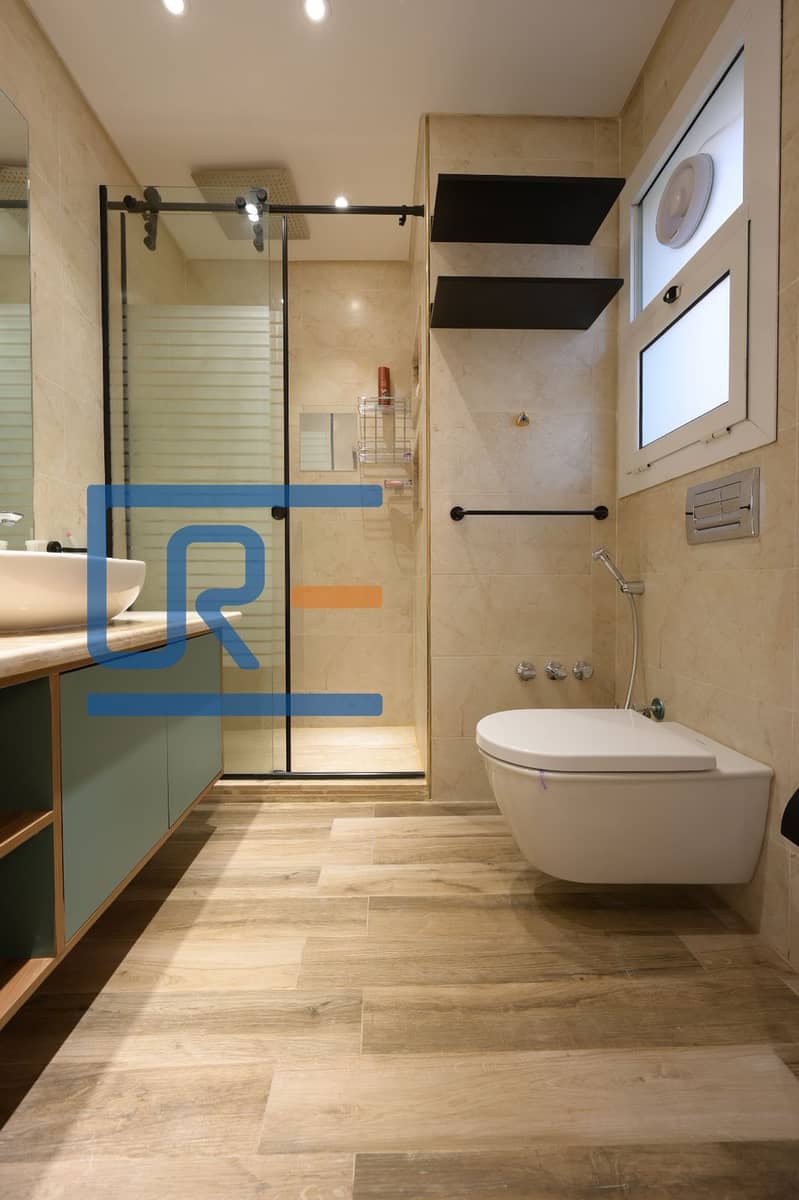 15 f642f21c-bb22-46c2-875e-59c36394e4a3. jpg