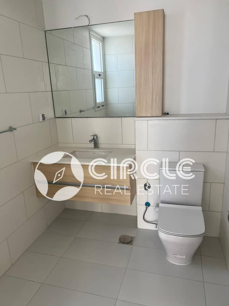 7 WhatsApp Image 2026-01-28 at 17.22. 33. jpeg