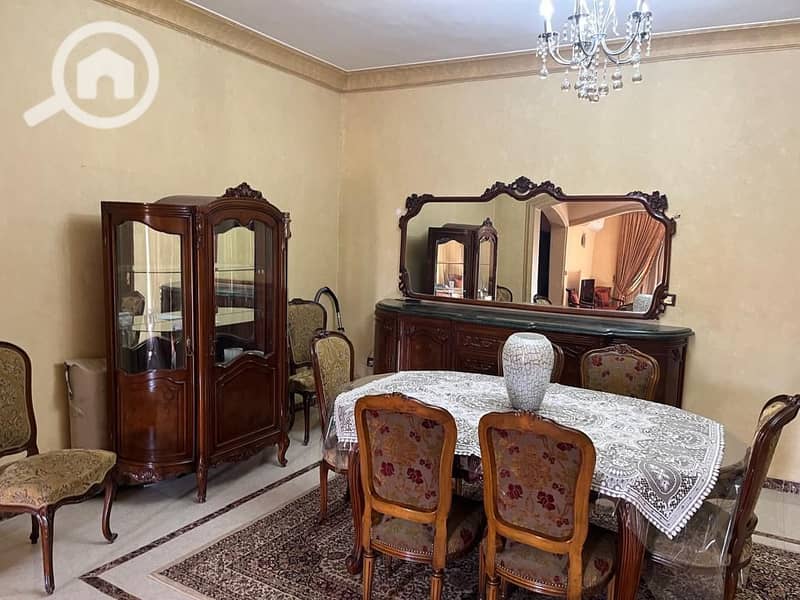 8 c9ddc5dd-258e-47ef-8a2b-04a0b59c4a54. jpg