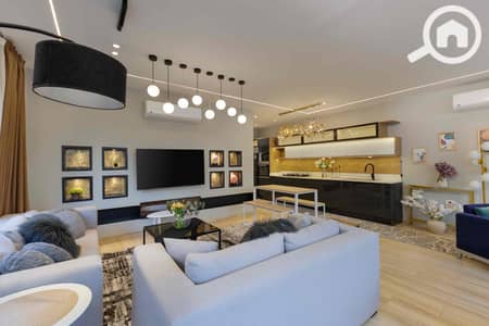 3 Bedroom Villa for Rent in Sheikh Zayed, Giza - 627d93f6-e54d-4709-9aab-a27120af7c46. jpg