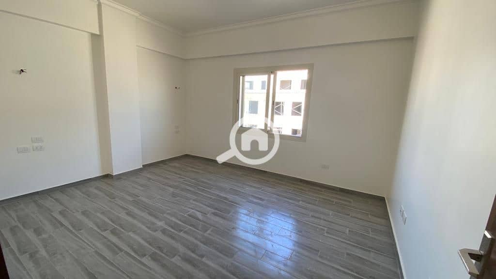 12 WhatsApp Image 2025-10-16 at 1.47. 07 PM (3). jpeg