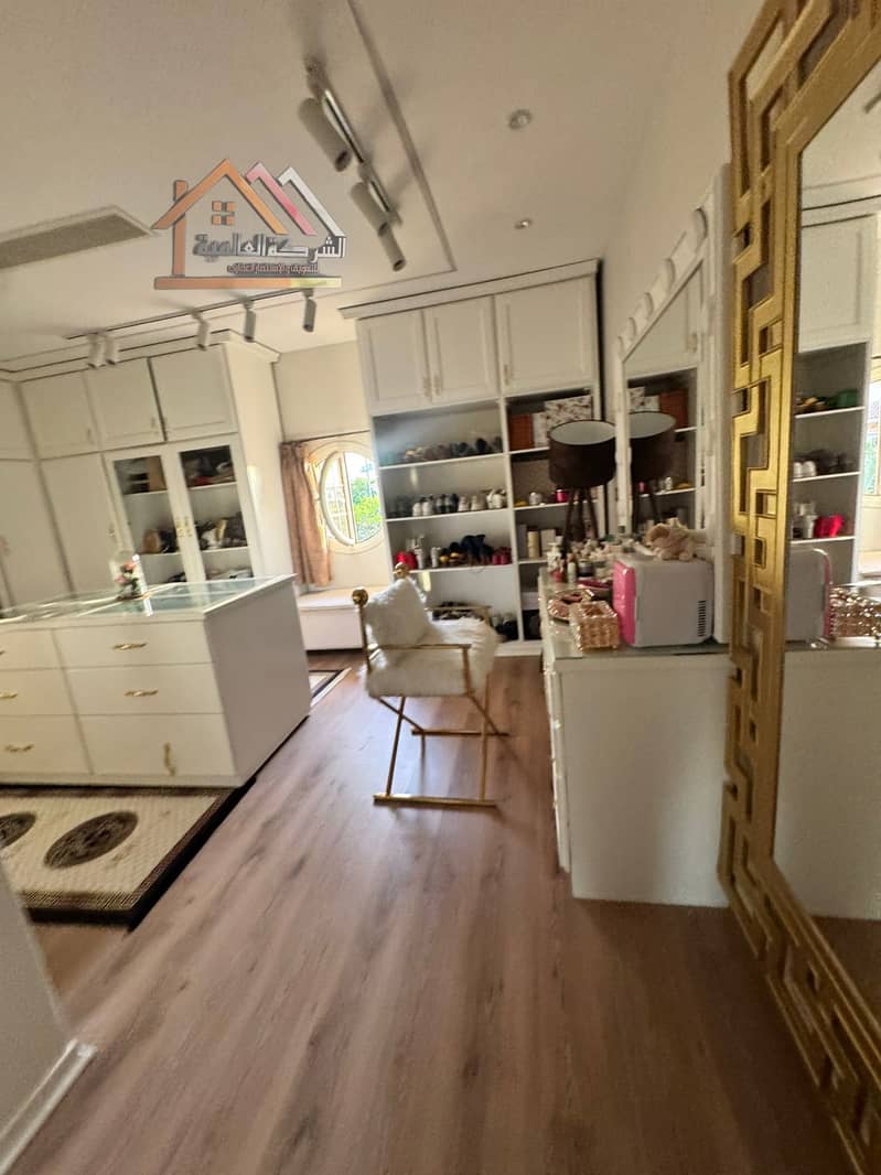 30 95d329d7-dee9-42ca-87c8-2997f6932feb. jpeg