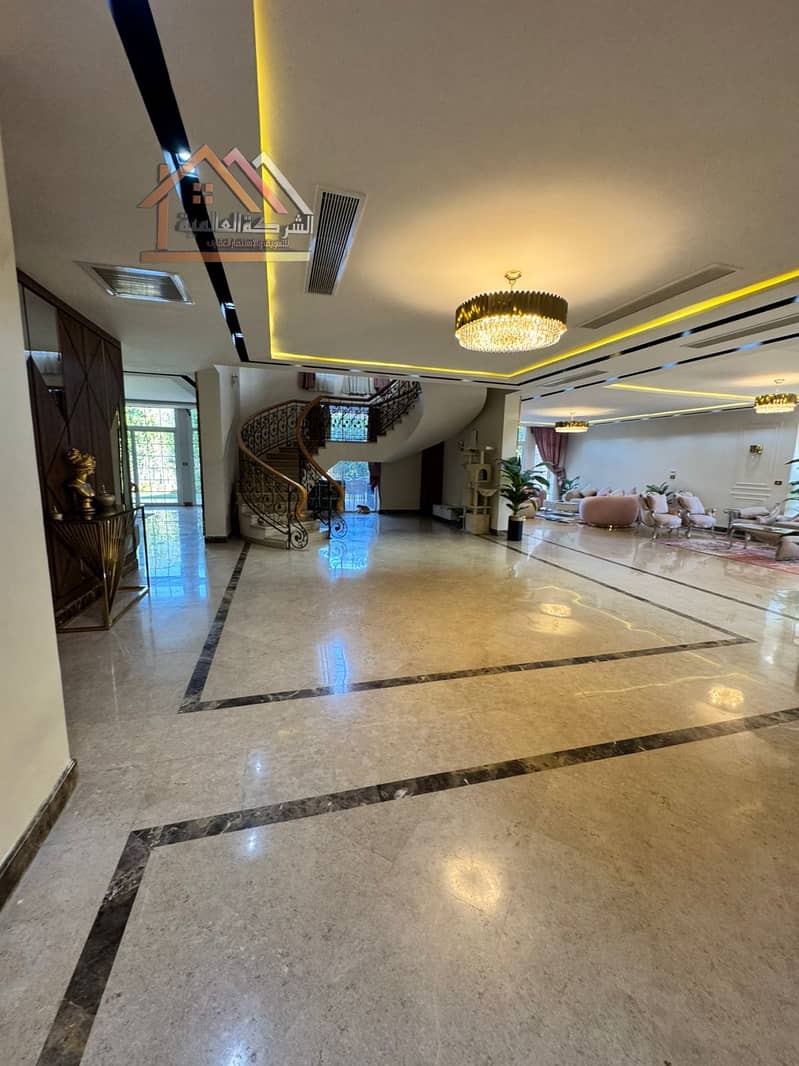 43 047055f0-3970-4ac8-9b25-3b02decf4565. jpeg