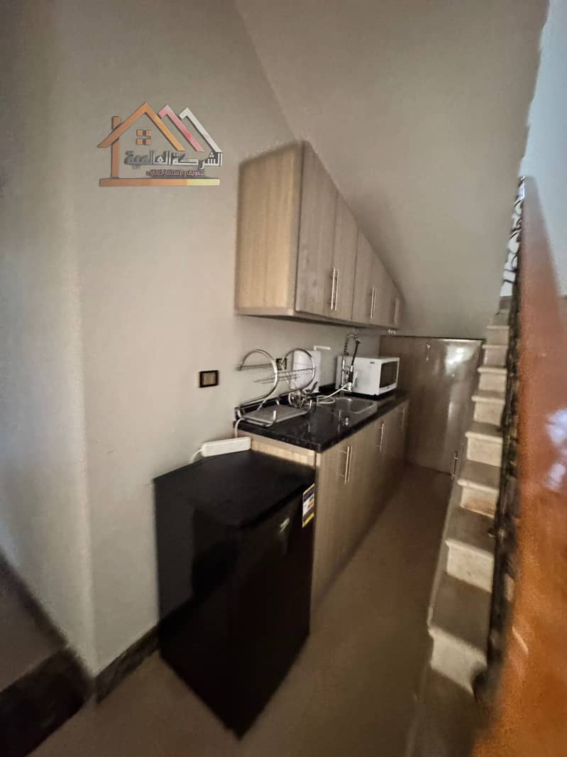 64 f7e13ecf-6bdf-40b1-bb64-bb96a6a2a1ba. jpeg