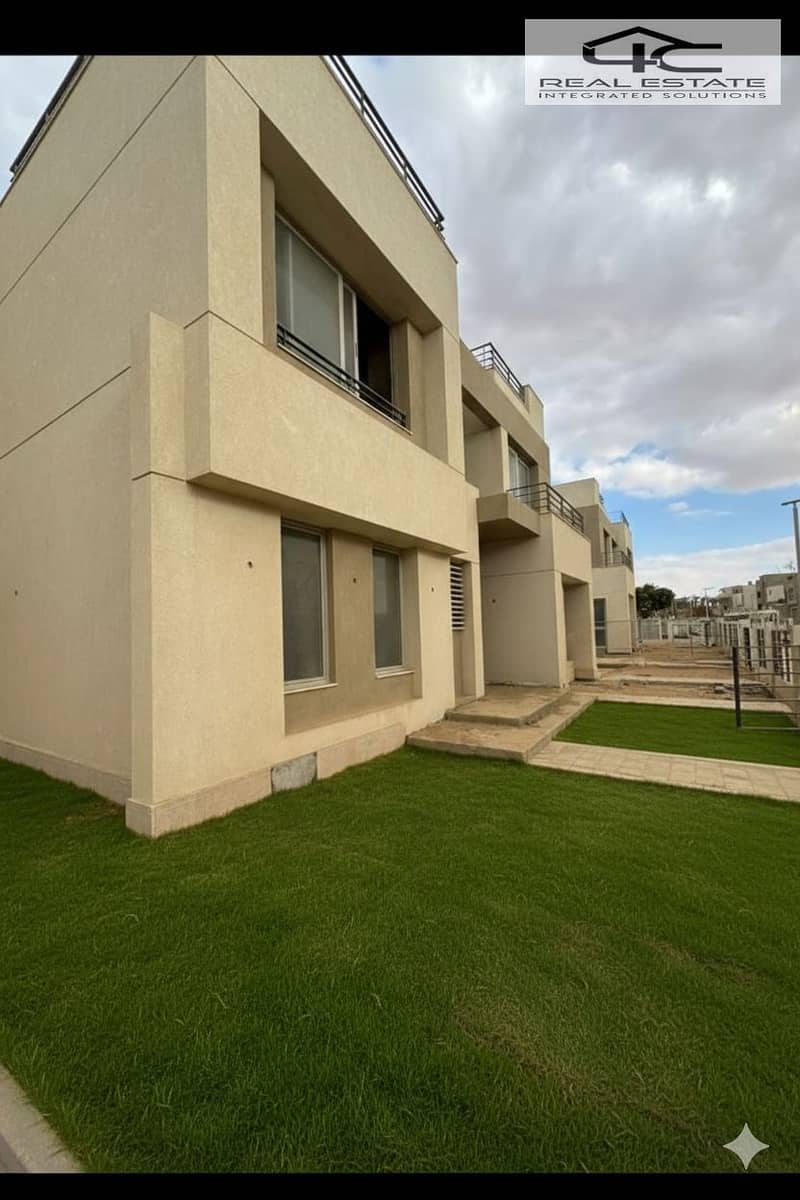 2 Gemini_Generated_Image_2p6m852p6m852p6m. png