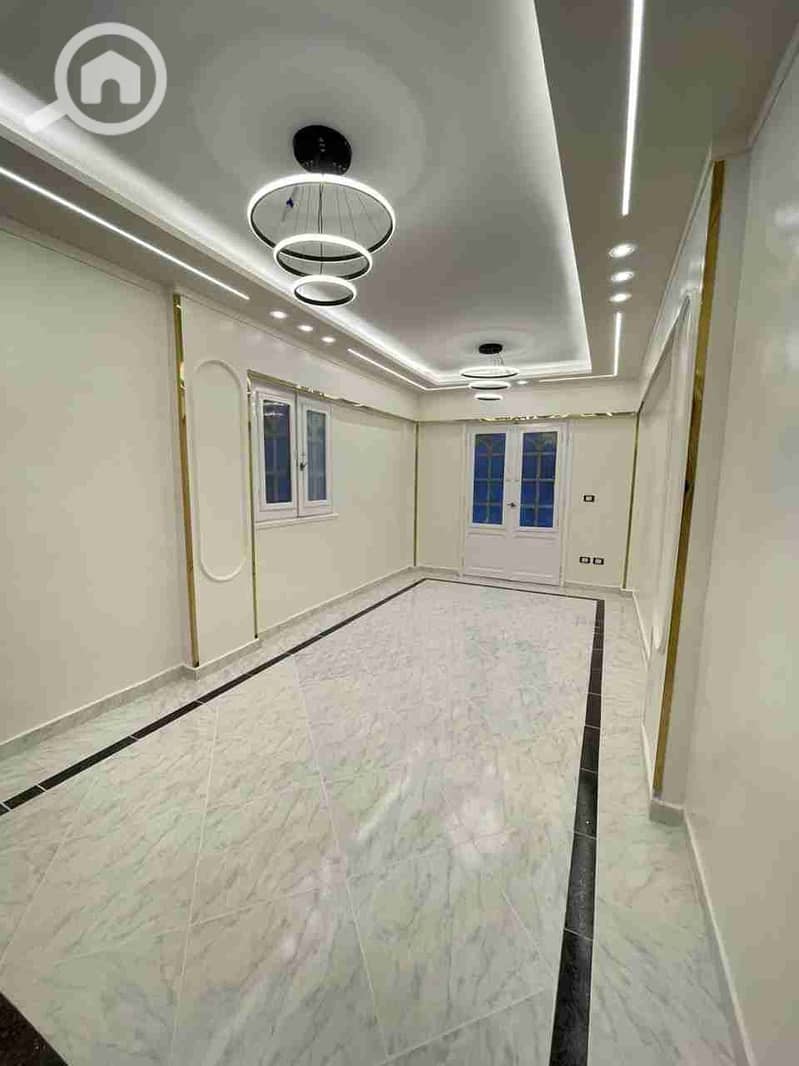 1000521141. jpg 1000521141. jpg