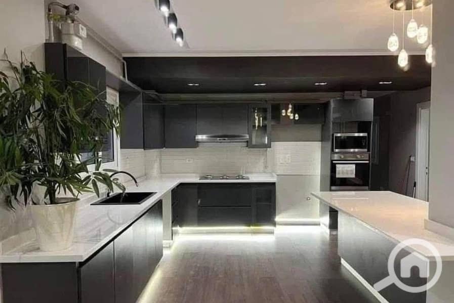 3 fa2497ef-750e-44d6-aaaf-413ad06dd6cd. jpg