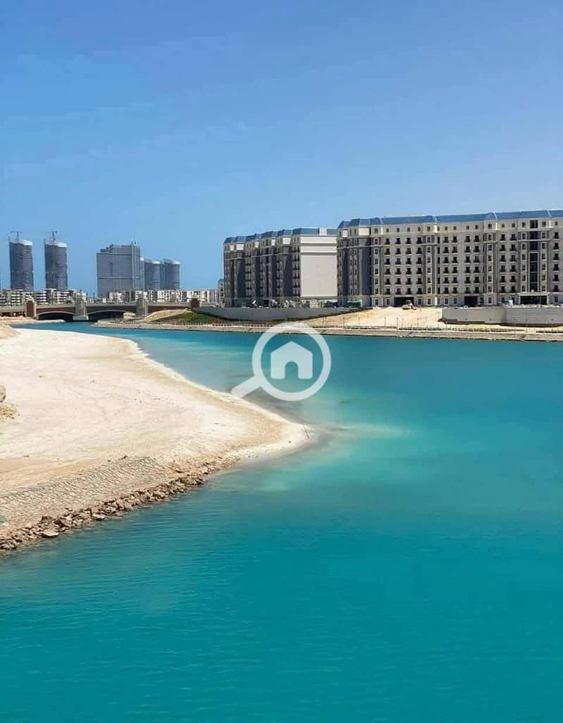 8 46e1c70a-9cfc-4dff-af29-da35be8ecb41. jpg