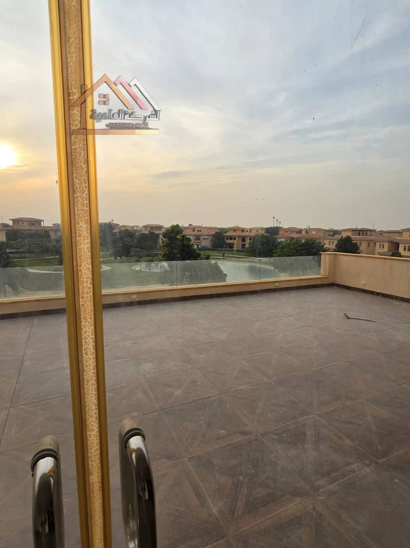 6 07eab9d1-cac9-4831-982f-8e2eef91029a. jpeg