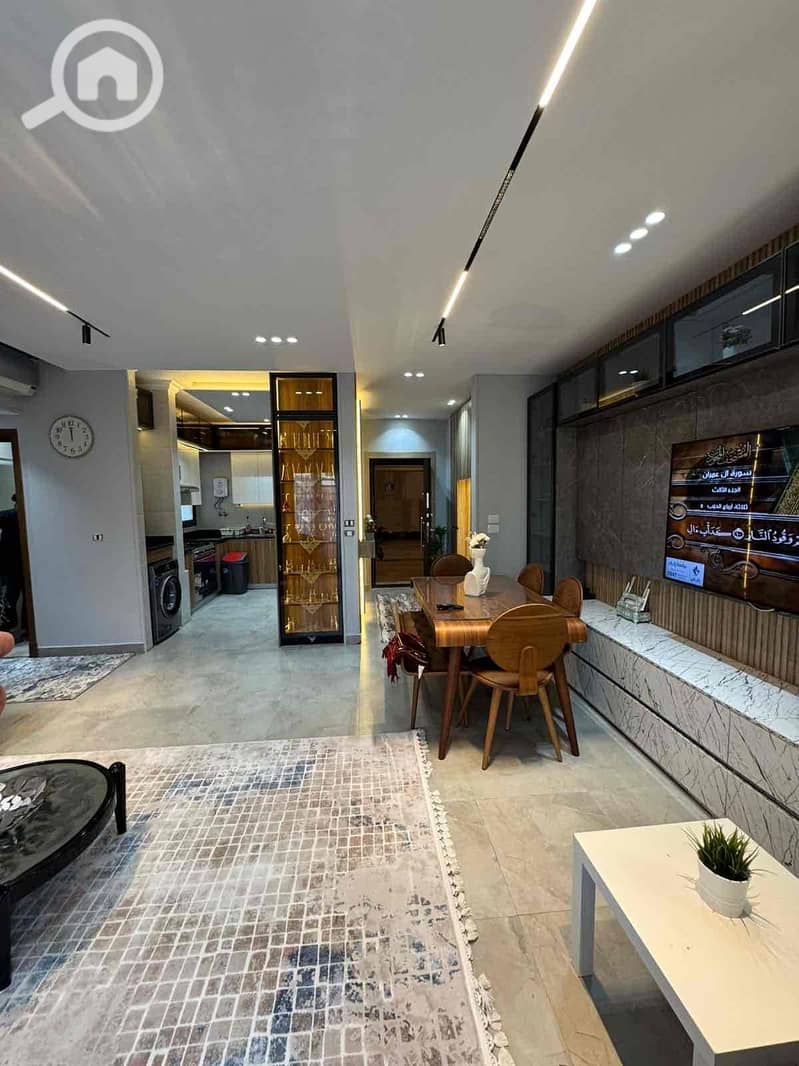 3 d7ad001f-bb69-4936-bd76-e44d8699a67e. jpg