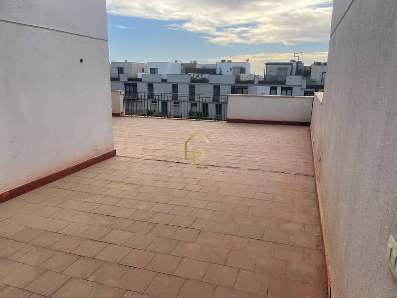 10 WhatsApp Image 2026-01-31 at 12.47. 21 PM (1). jpeg