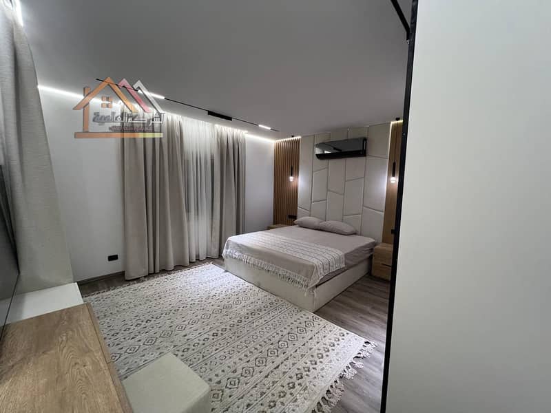 4 WhatsApp Image 2025-09-30 at 1.38. 53 PM. jpeg