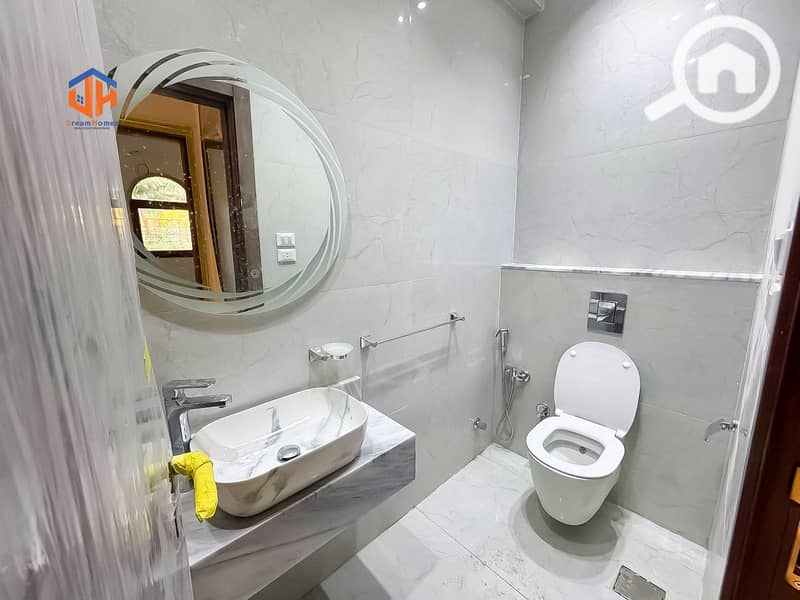 8 WhatsApp Image 2025-12-07 at 2.52. 24 PM. jpeg