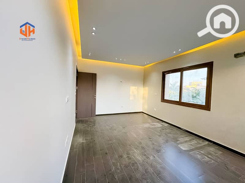 18 WhatsApp Image 2025-12-07 at 2.52. 30 PM (1). jpeg