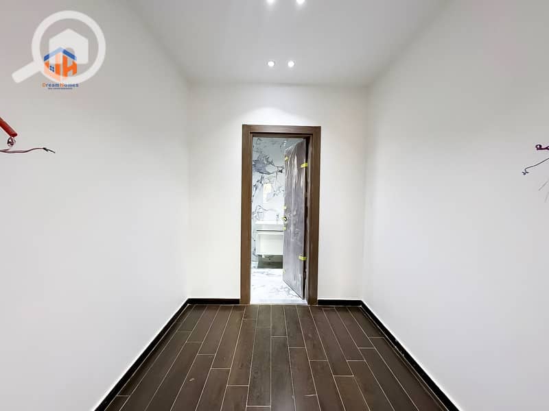 19 WhatsApp Image 2025-12-07 at 2.52. 30 PM. jpeg