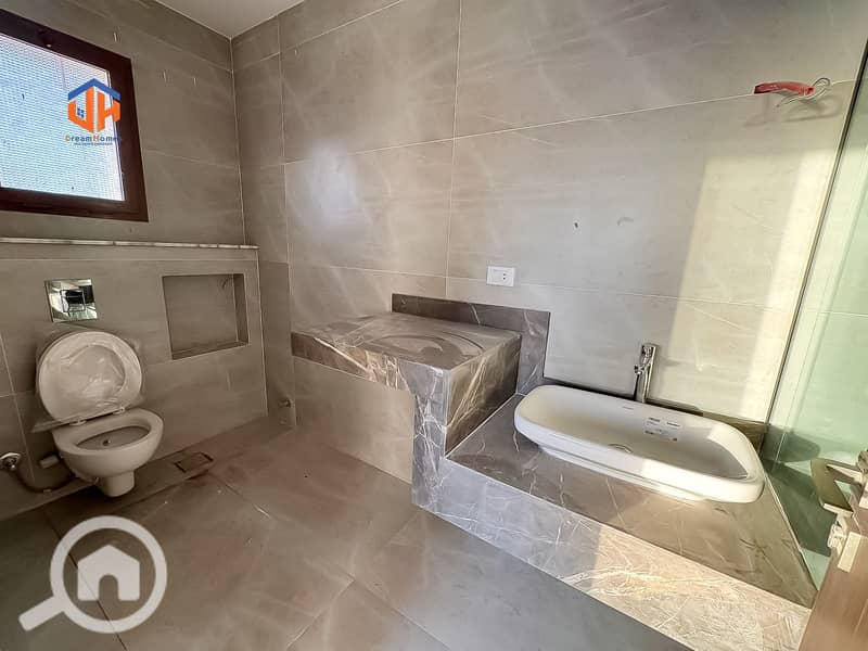 30 WhatsApp Image 2025-12-07 at 2.52. 33 PM. jpeg