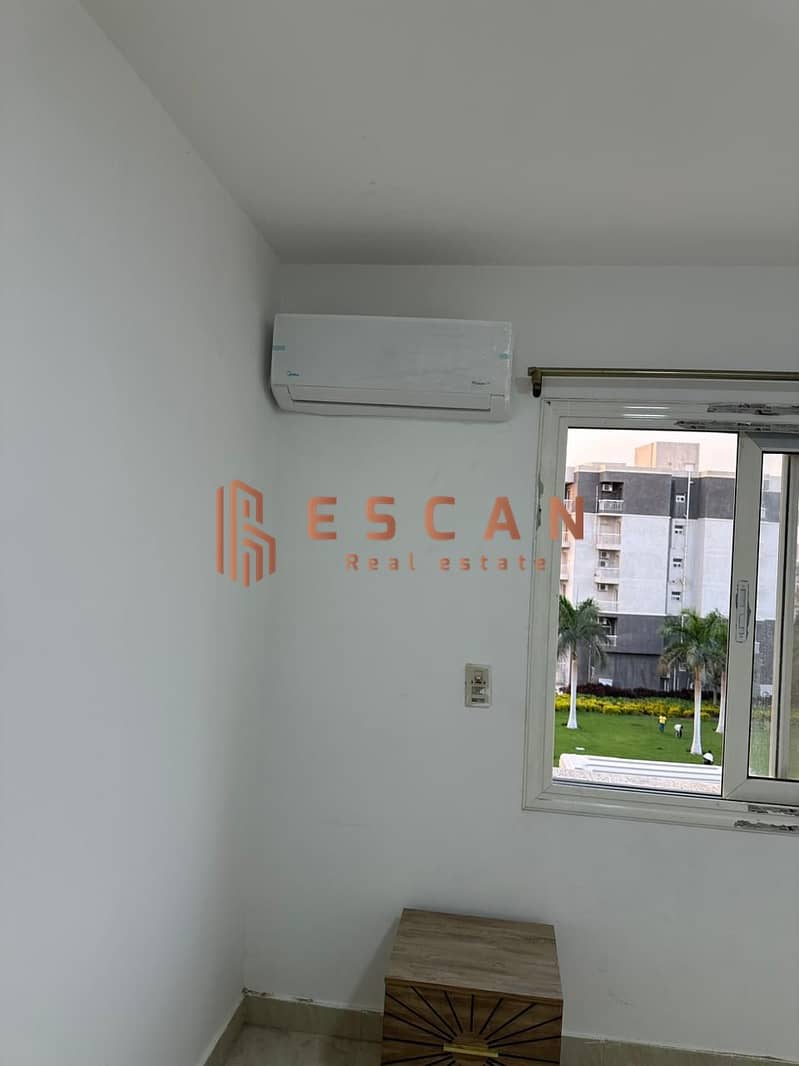 6 37a1ad0a-7e8c-4d33-b46c-5aebed1978b5. jpg