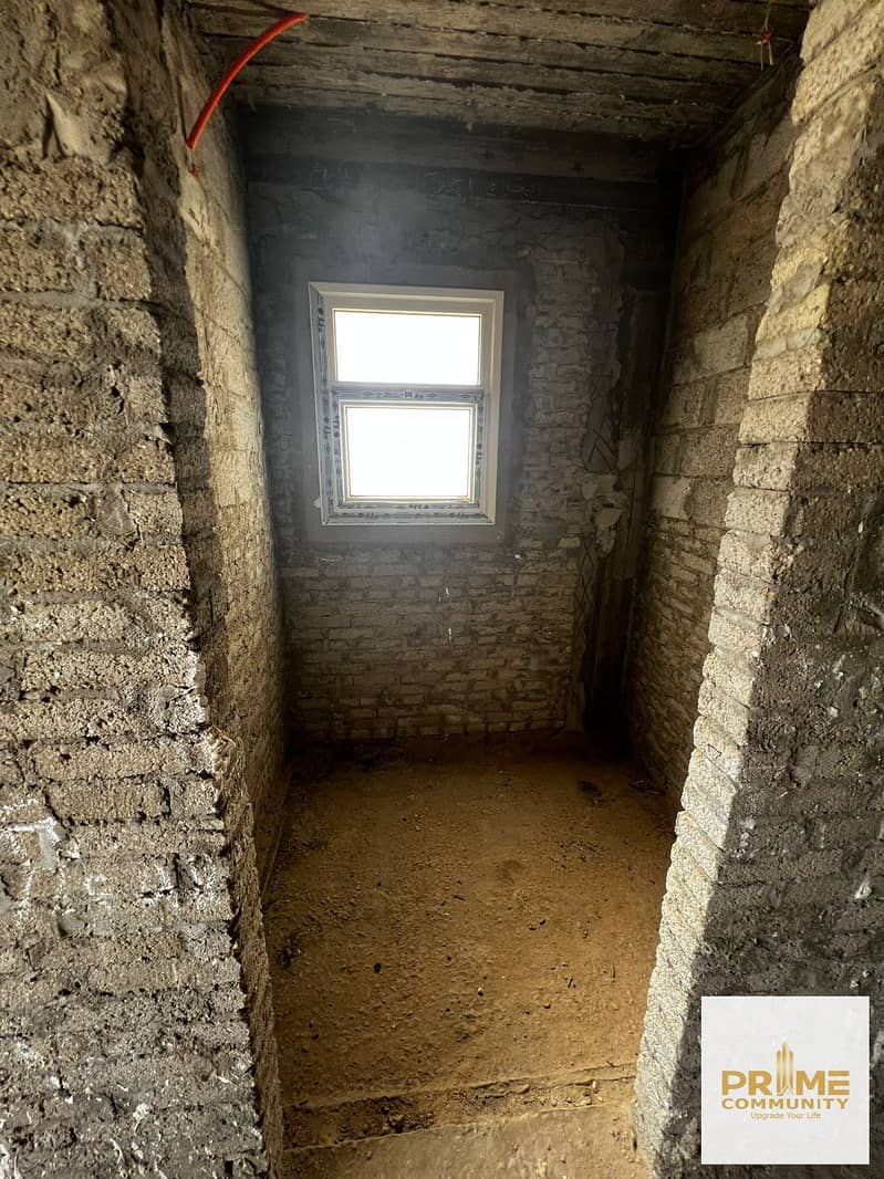 11 WhatsApp Image 2025-10-12 at 16.16. 50 (1). jpeg