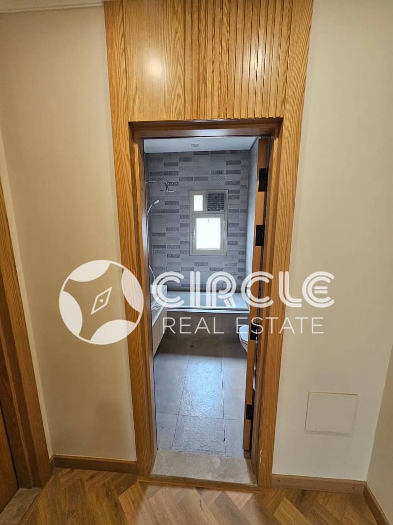 10 WhatsApp Image 2026-01-29 at 10.37. 26 (1). jpeg