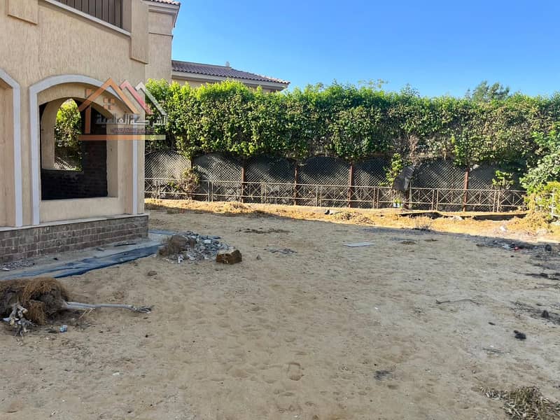 8 WhatsApp Image 2025-02-11 at 11.48. 21 PM. jpeg