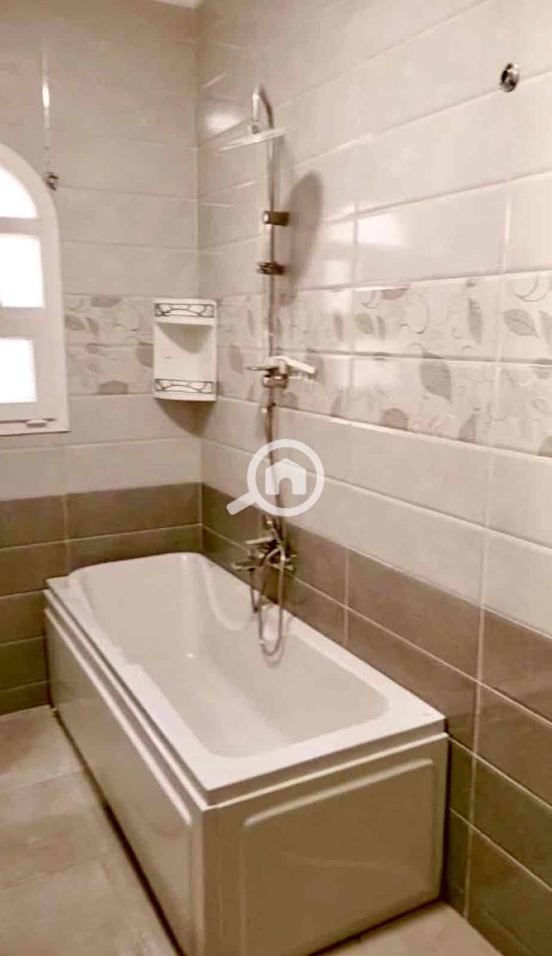 5 c5ecf68c-ebf1-4281-a87e-b0d601223b27. jpg