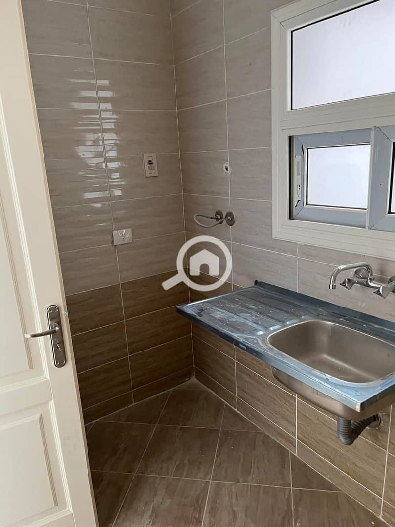 3 6ccb6fbe-66fe-4266-8cf1-f7483b07d5e9. jpg