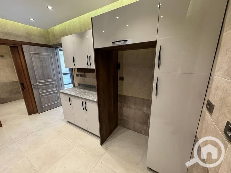 18 WhatsApp Image 2026-01-31 at 14.42. 58 (2). jpeg