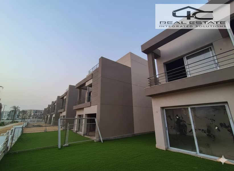 3 Gemini_Generated_Image_luts17luts17luts. png