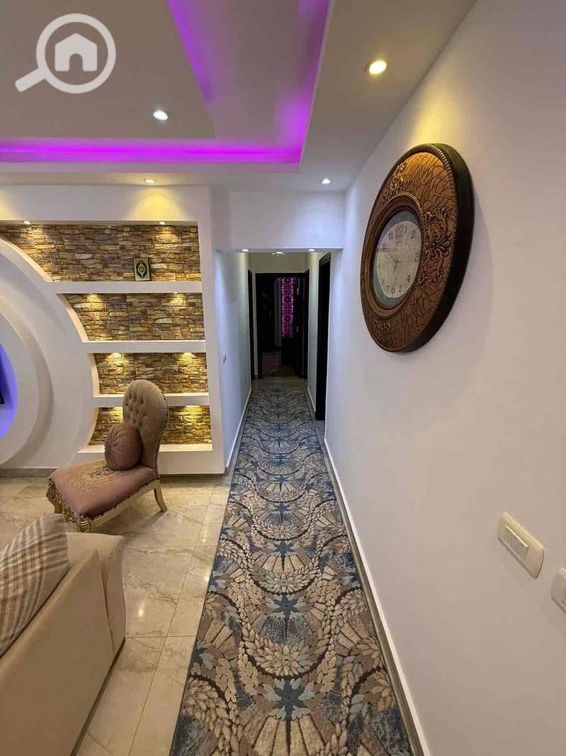 9 8e3233ff-450a-47e1-bbc1-6cd342841dcc. jpg