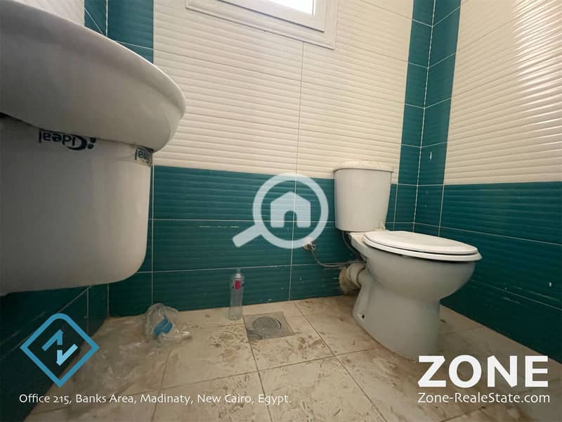 14 WhatsApp Image 2022-06-08 at 9.37. 42 PM (3). jpeg