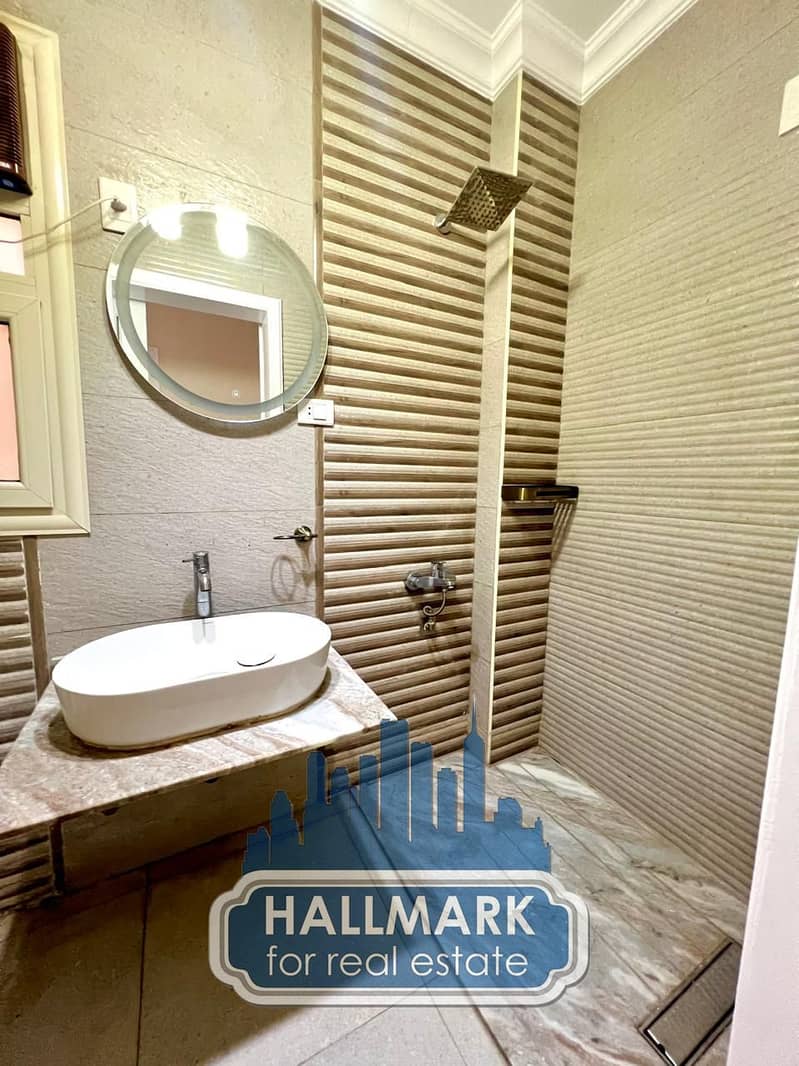 5 6f1a62a5-34be-4549-9591-7838ec0d8559. jpg