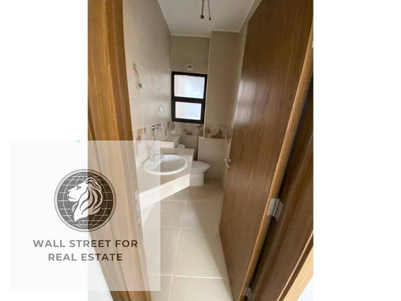 6 6ae67ad9-1cbf-449d-8cfb-019559ffab71. jfif. jpg