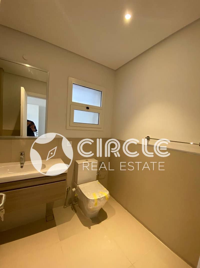 12 WhatsApp Image 2026-01-29 at 11.01. 45 (1). jpeg